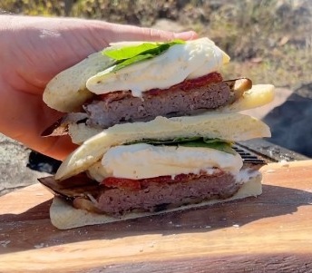 There's something truly special about cooking outdoors, and when you combine that with fresh, local ingredients, you get pure magic. Today, we're diving into the delightful world of the Salento Burger, a unique and incredibly flavorful creation that brings the essence of Southern Italy straight to your grill.